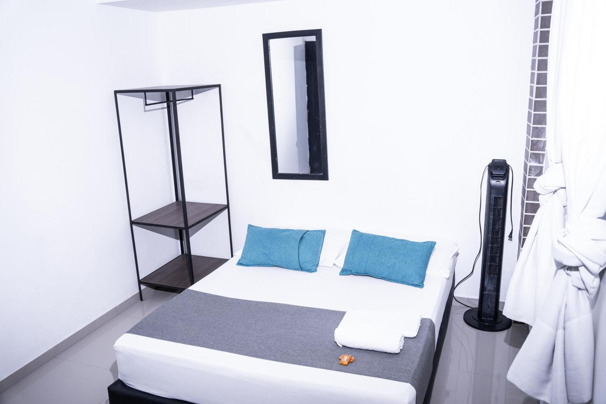 Hotel Laureles De Aburra Medellín Exteriör bild
