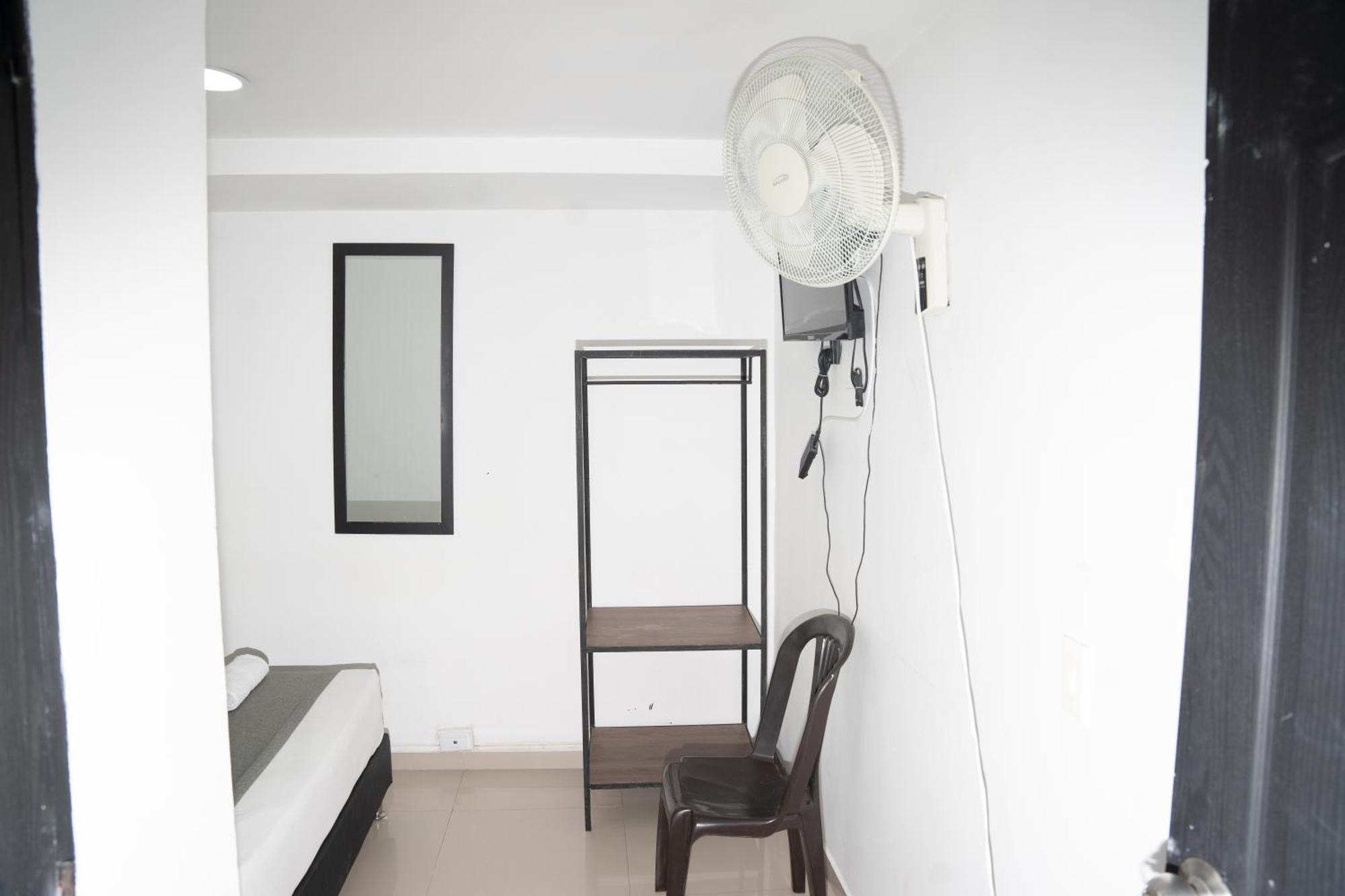 Hotel Laureles De Aburra Medellín Exteriör bild